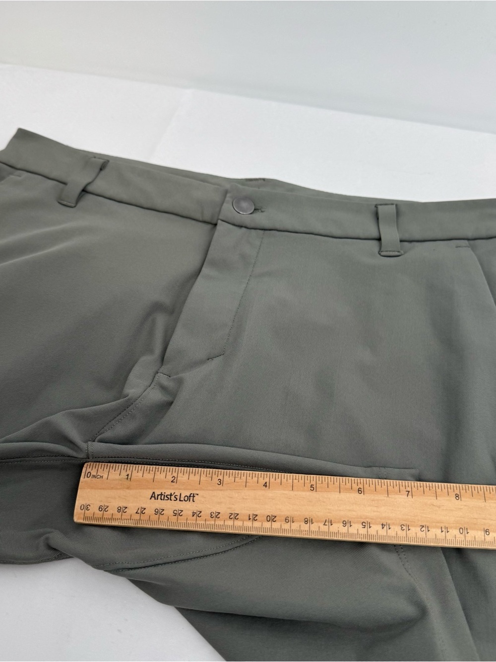 Lululemon Commission Classic-Fit Shorts Size 31 Gray Sage Warpstreme - Picture 8 of 10